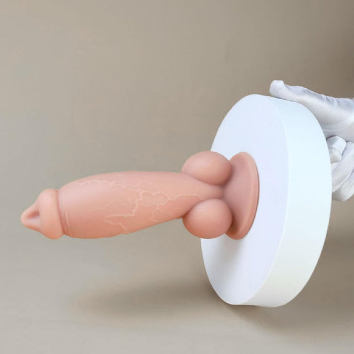 Realistinis 14,5 cm dildo su stipriu siurbtuku – nepriekaištingas pojūtis