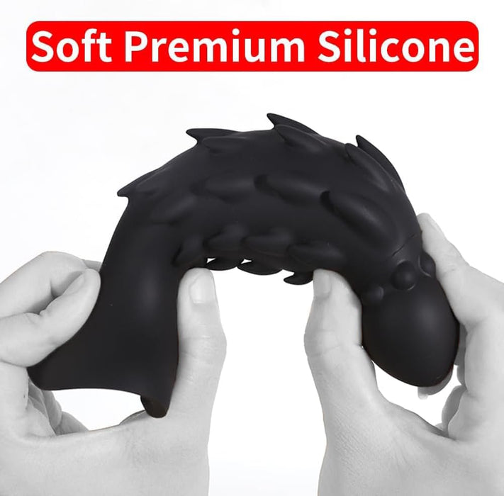 Realistic silicone dildo with strong attachment and powerful suction cup (M)