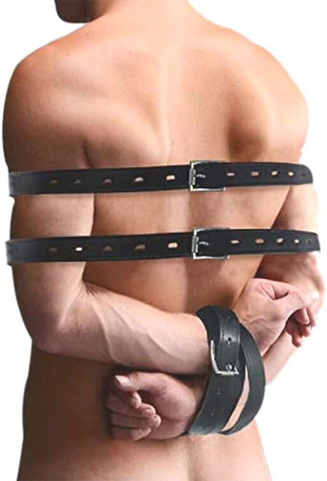 7-piece SM sex package with adjustable leather cuffs and handcuffs