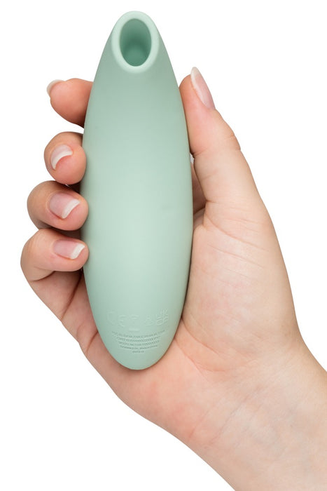 Melt 2 – Narrow Clitoral Stimulator with 12 Intensity Levels and 6 Suction Modes