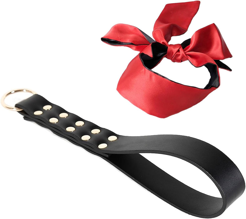 Įvairiapusis BDSM rinkinys su plaktiu, plaktuku, kauke ir rankogaliais