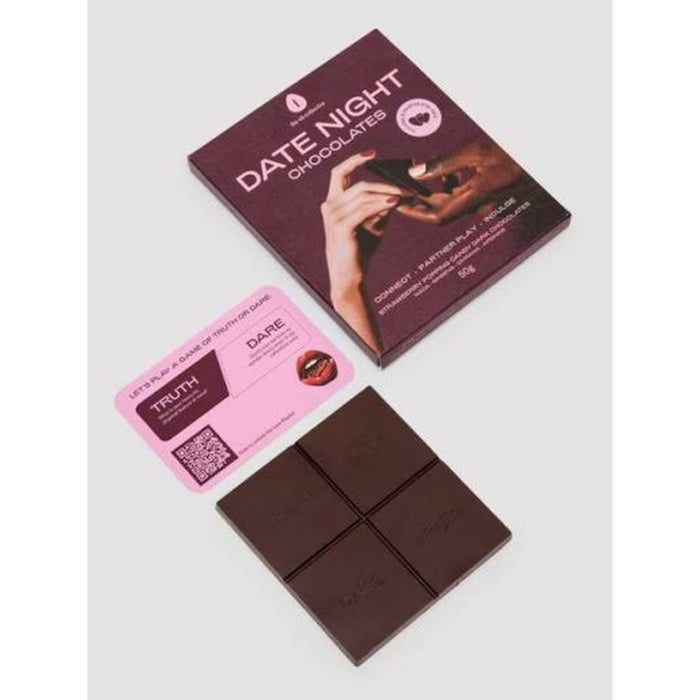 The Oh Collective – Date Night Love Chocolate with popping candy and Truth or Dare cards (50 g)